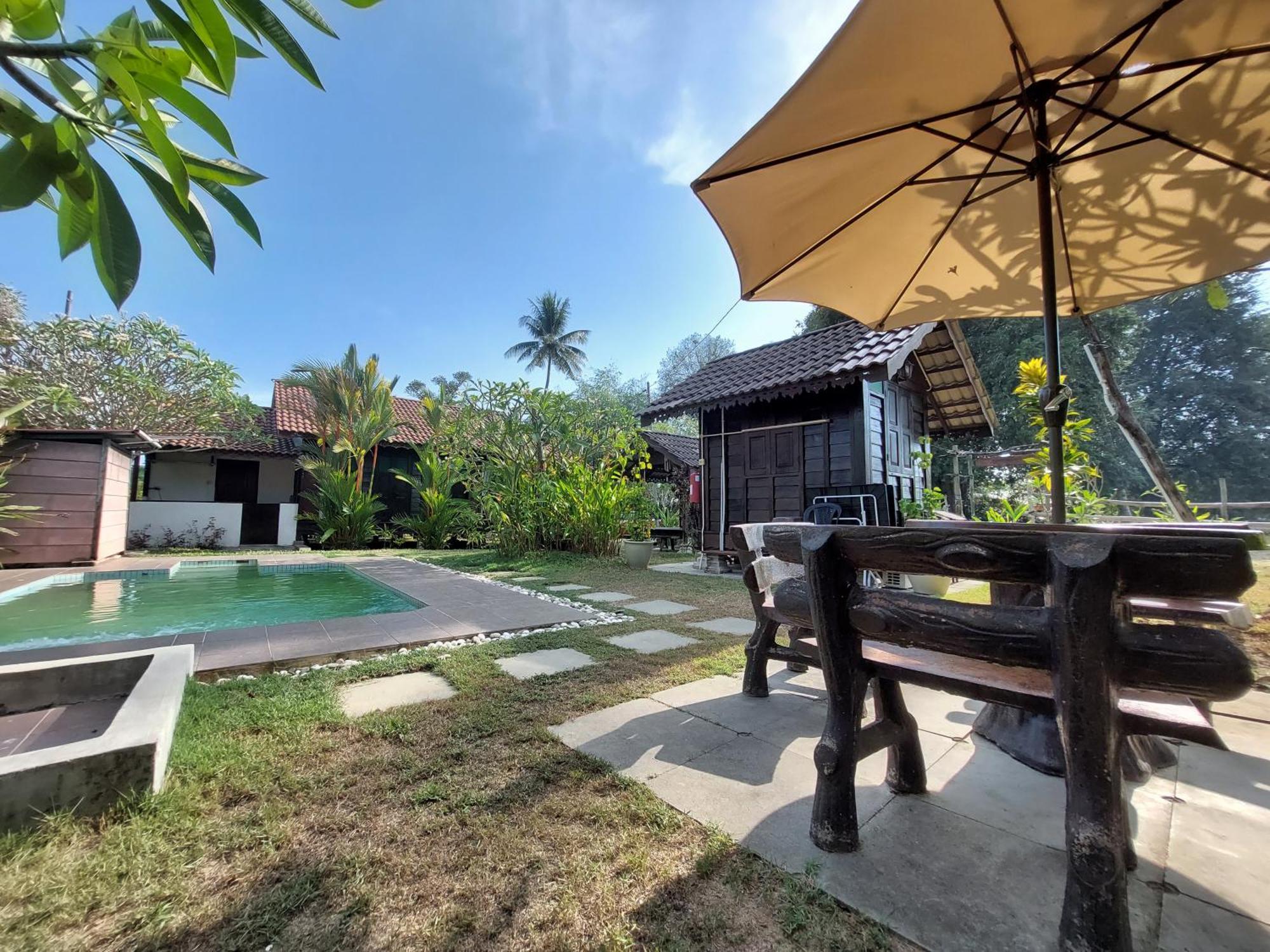 Kampung Tok Lembut Vacation Home Пантай-Сенанг Экстерьер фото