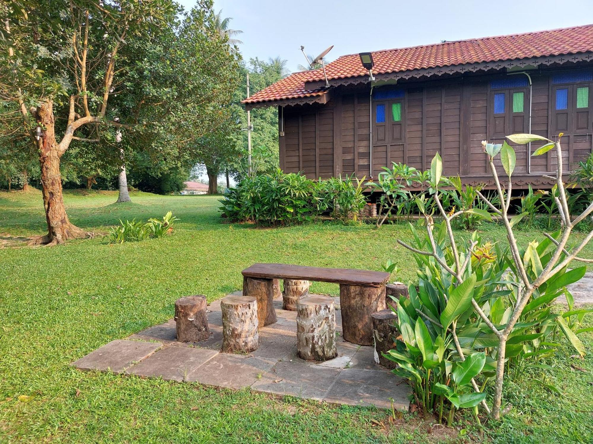 Kampung Tok Lembut Vacation Home Пантай-Сенанг Экстерьер фото